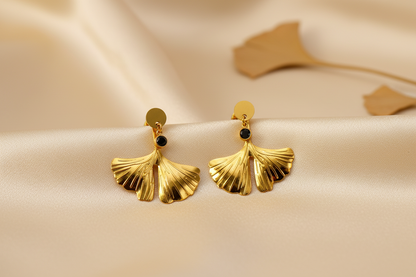 Pendientes Abanico Dorado con Ónix