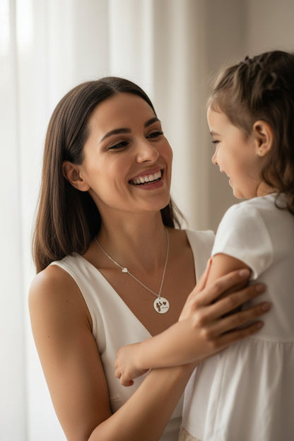 COLLAR MADRE Y BEBÉ CELESTE